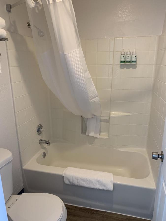 | GreenTree Inn of Holbrook