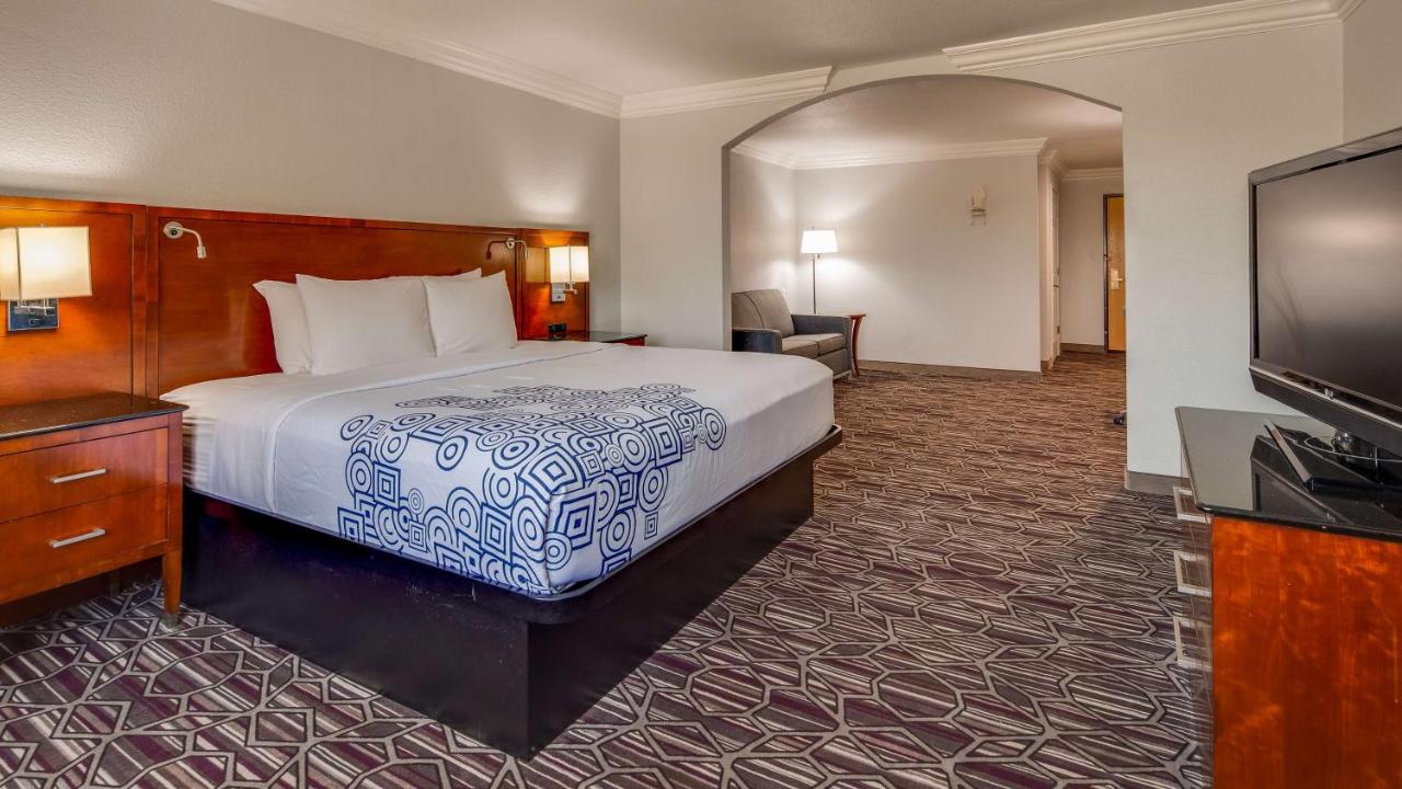  | SureStay Plus Hotel by Best Western Ft Worth Benbrook