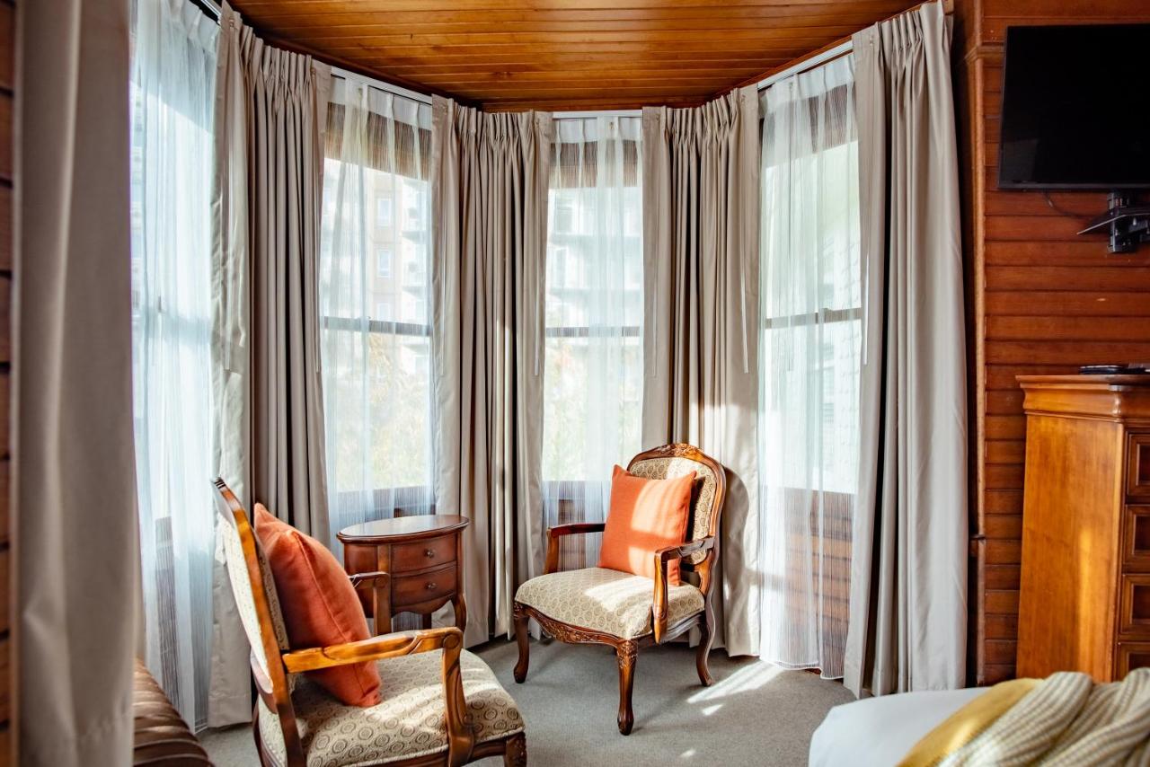  | Gilbert Inn