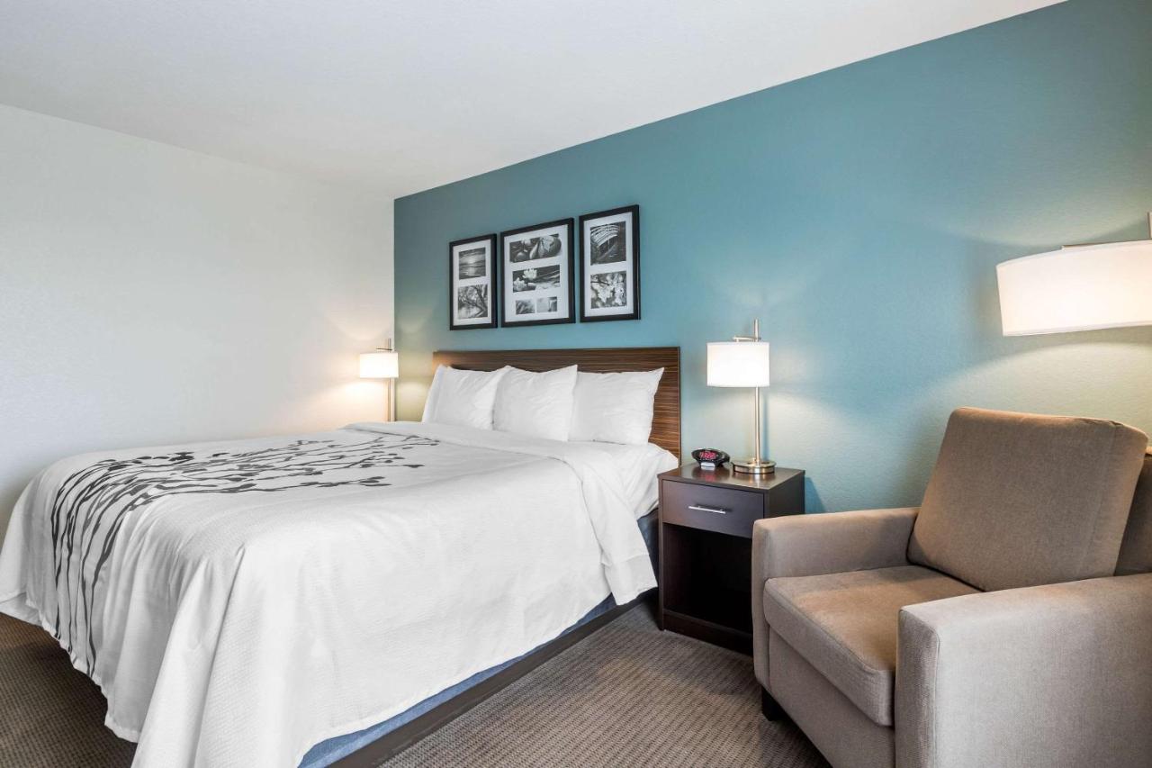King Room - Non-Smoking at Sleep Inn & Suites West Des Moines near Jordan Creek