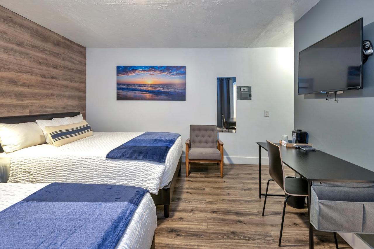 Double Room at Oasis Hotel