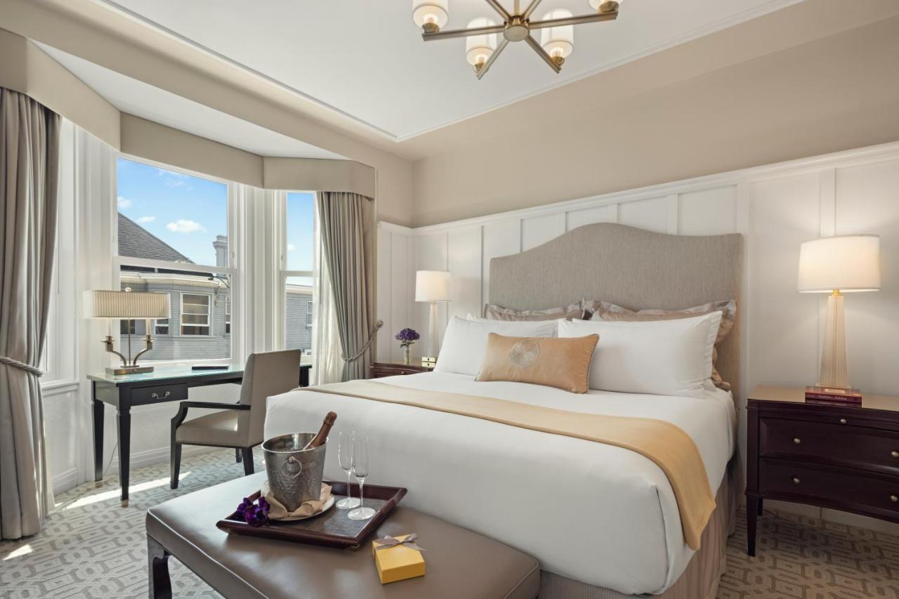 Two-Bedroom Suite with City View at Hotel Drisco