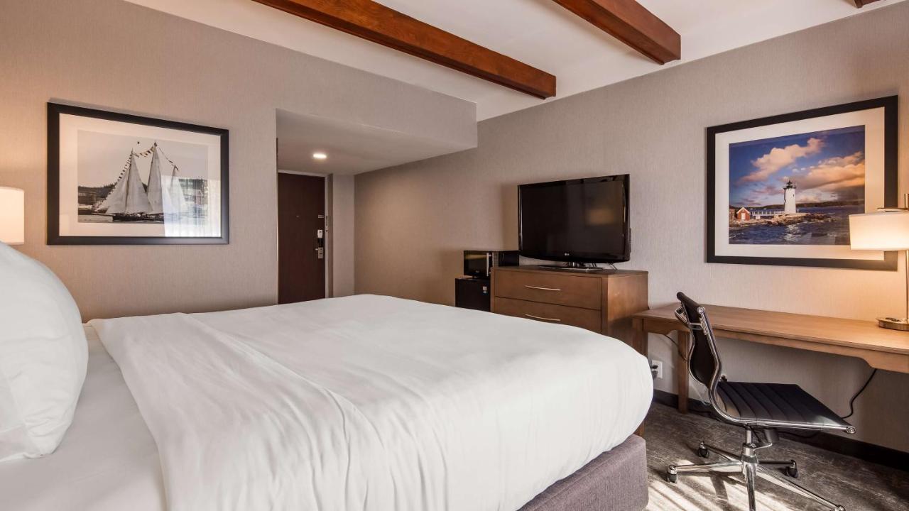 King Room - Exterior Corridor at Best Western Plus Portsmouth Hotel & Suites