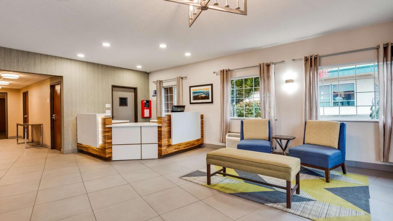 | Best Western Sandy Inn