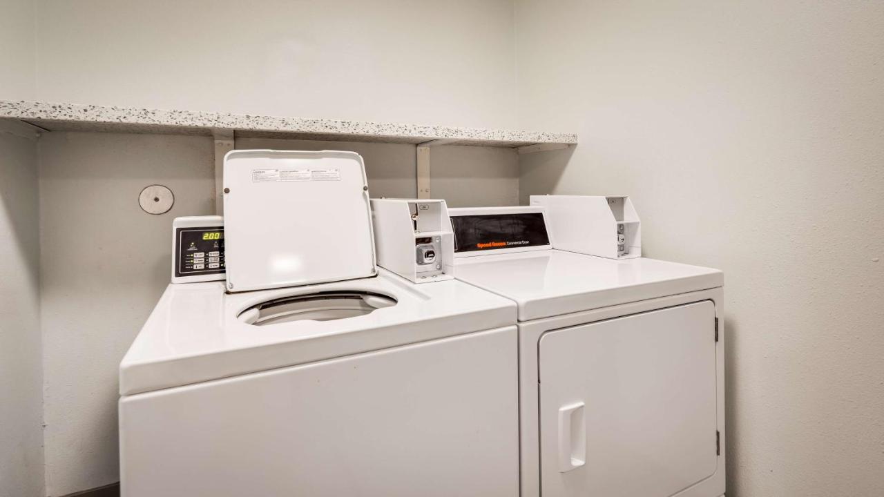 | Best Western Sandy Inn