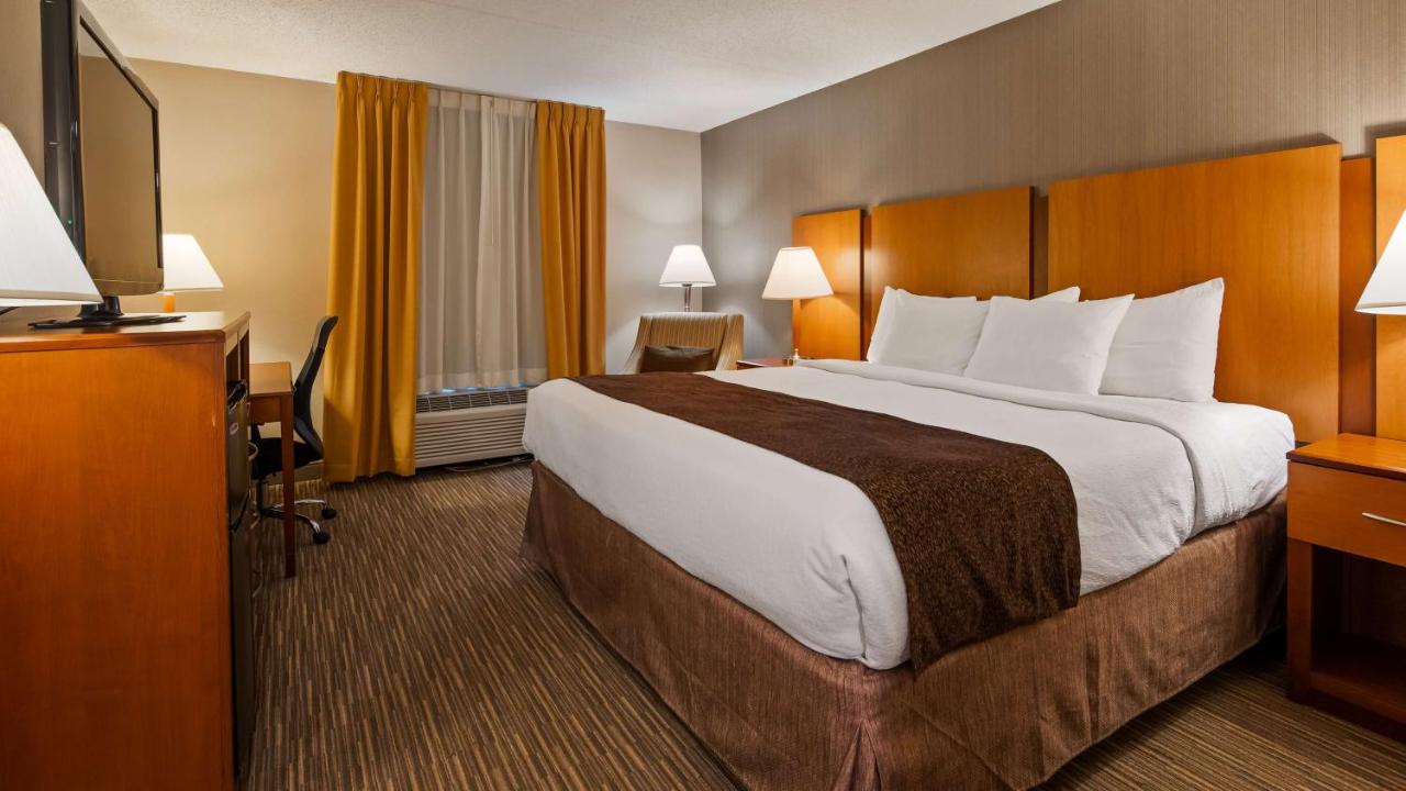 King Room - Non-Smoking at Best Western La Plata Inn