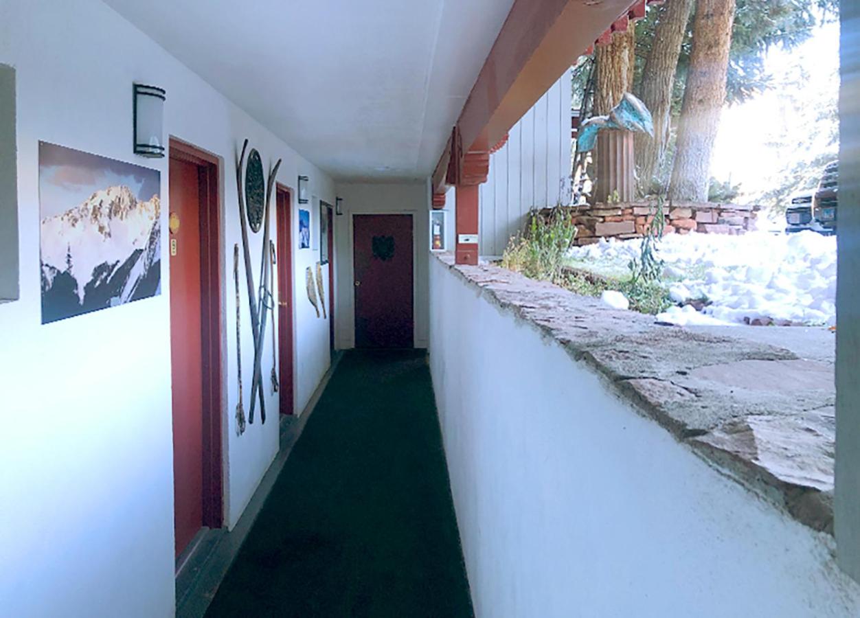 Standard Queen Room - Ground Floor at Tyrolean Lodge