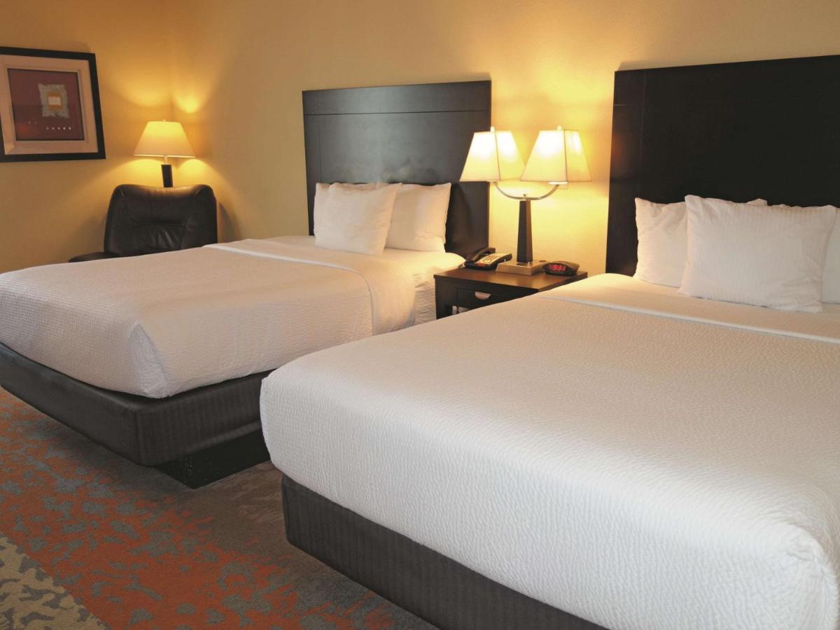 Deluxe Queen Room with Two Queen Beds at La Quinta Inn & Suites by Wyndham Eastland