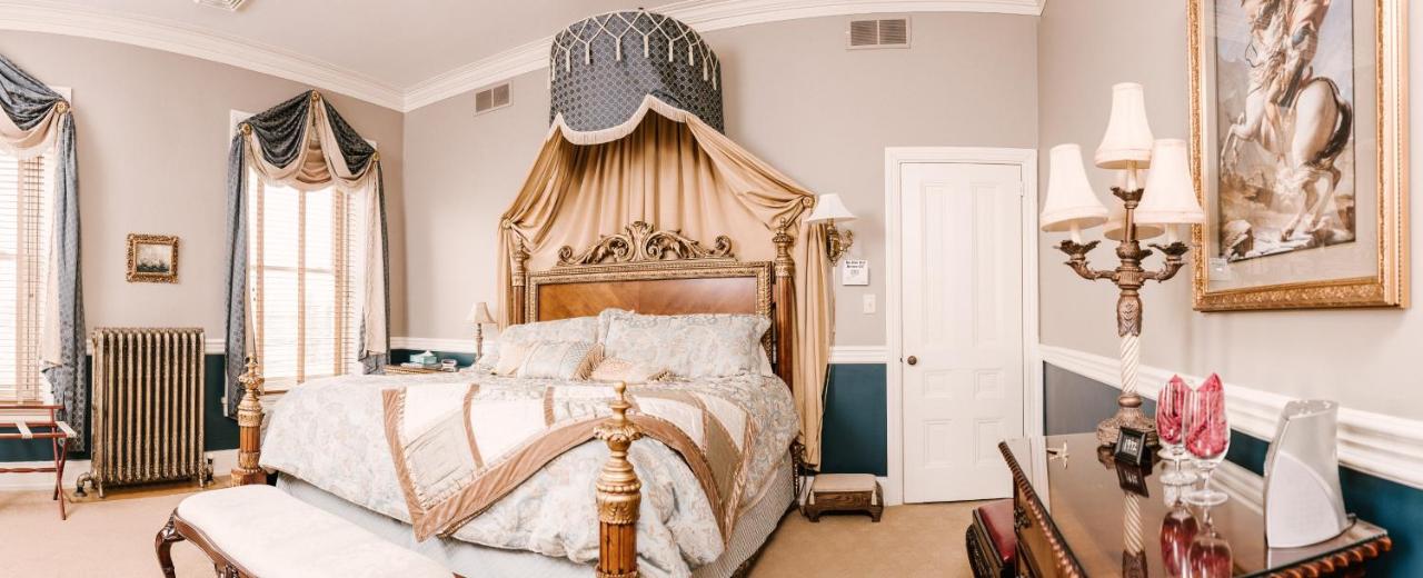  | The Londonderry Inn