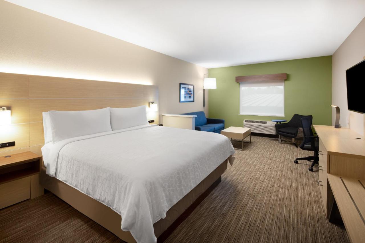  | Holiday Inn Express & Suites - Ft Myers Beach-Sanibel Gateway, an IHG Hotel