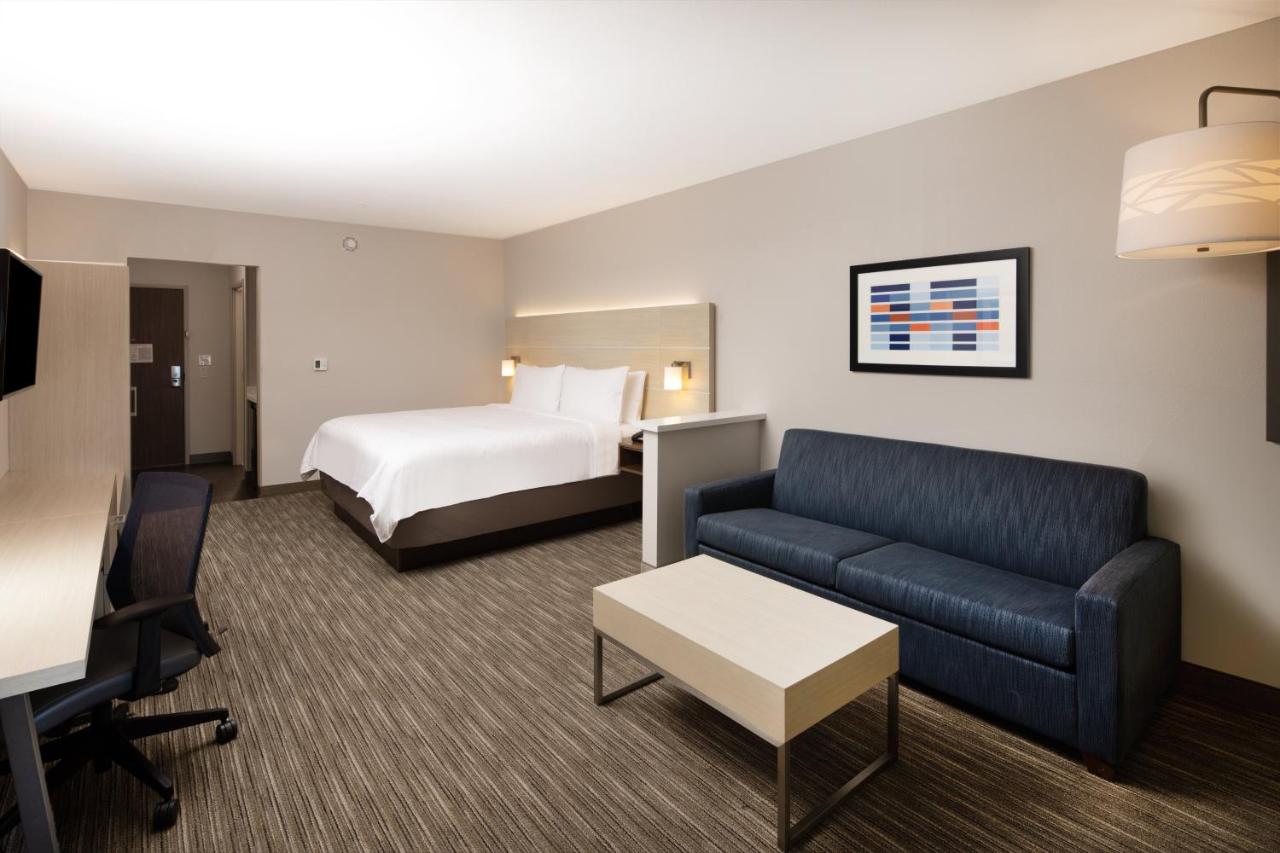 Suite - Non-Smoking at Holiday Inn Express & Suites Ft Myers Beach-Sanibel Gateway by IHG