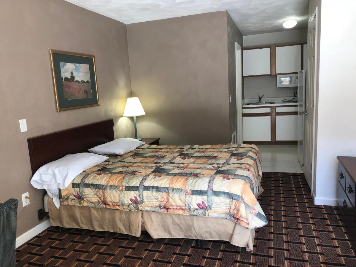 | Affordable Suites Burlington