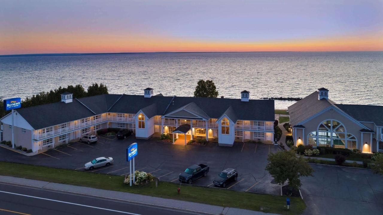  | Baymont by Wyndham St. Ignace Lakefront
