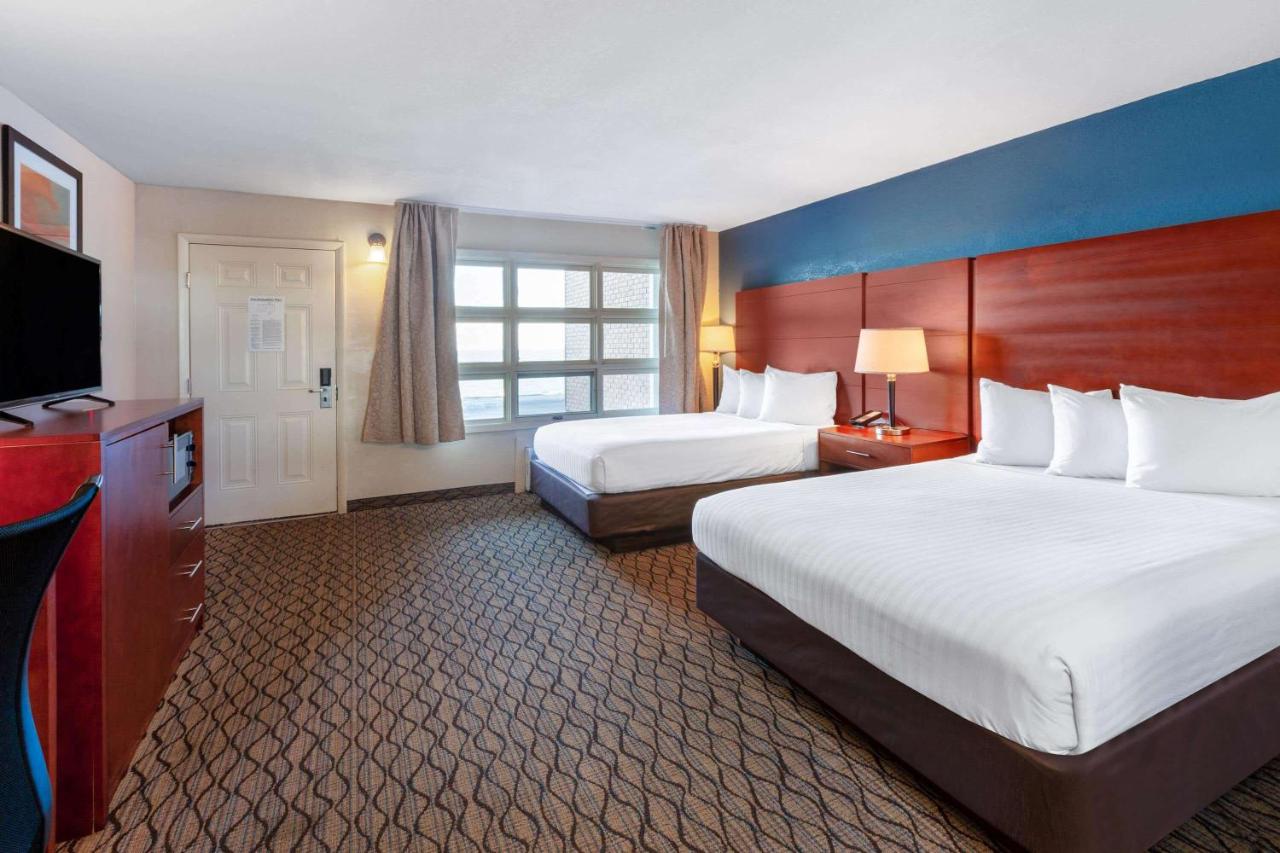  | Baymont by Wyndham St. Ignace Lakefront