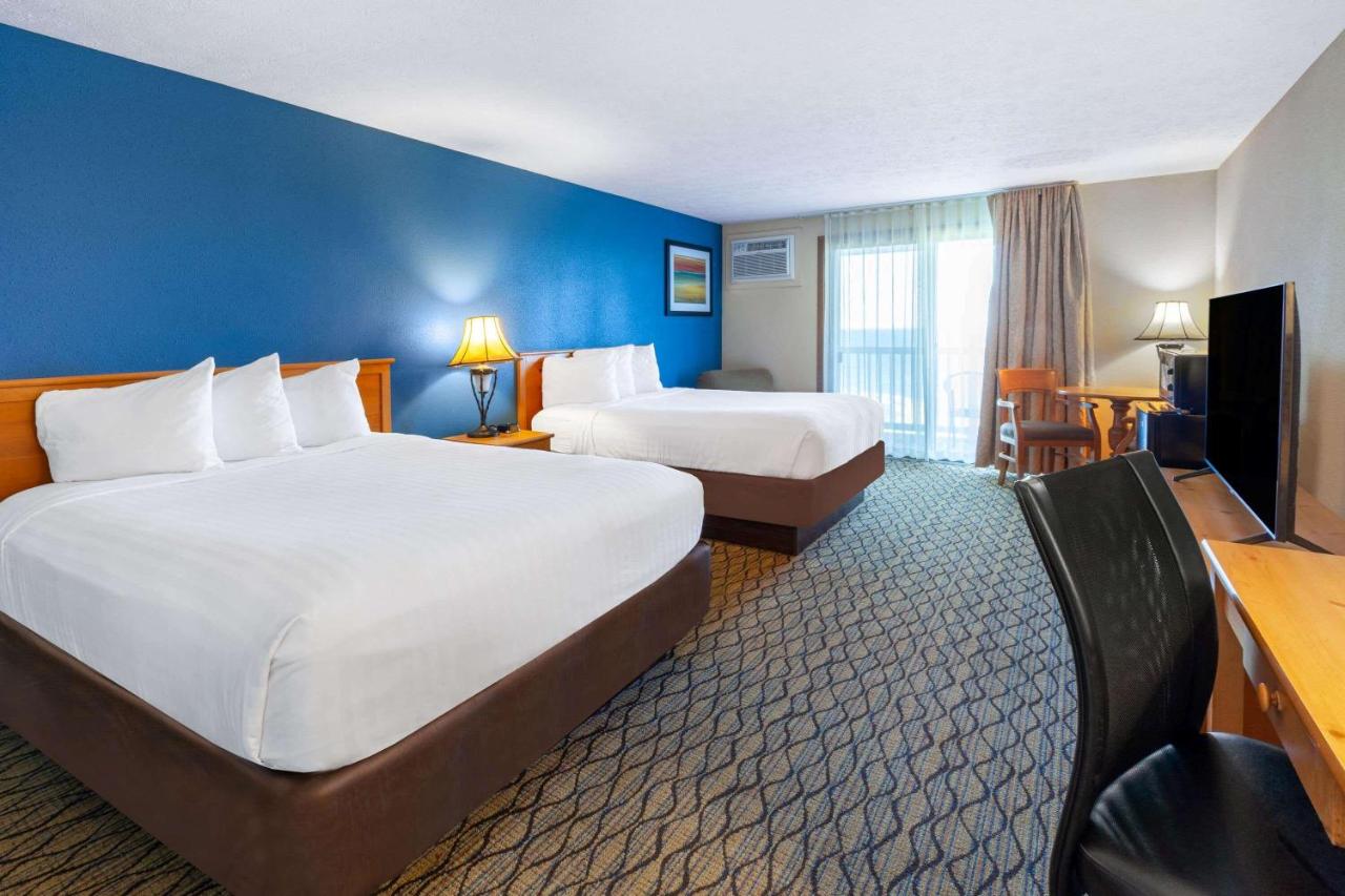  | Baymont by Wyndham St. Ignace Lakefront