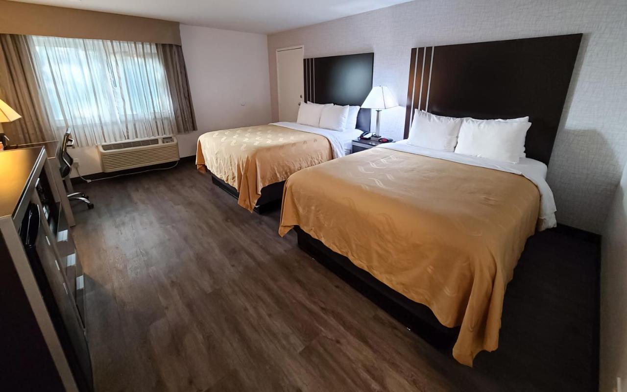 Standard Room, 2 Queen Beds, Non Smoking at Quality Inn Burbank Airport