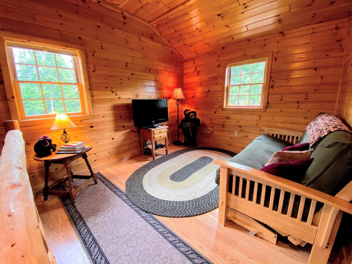 | NEW Log cabin in the heart of the White Mountains - close to Bretton Woods, Cannon, Franconia