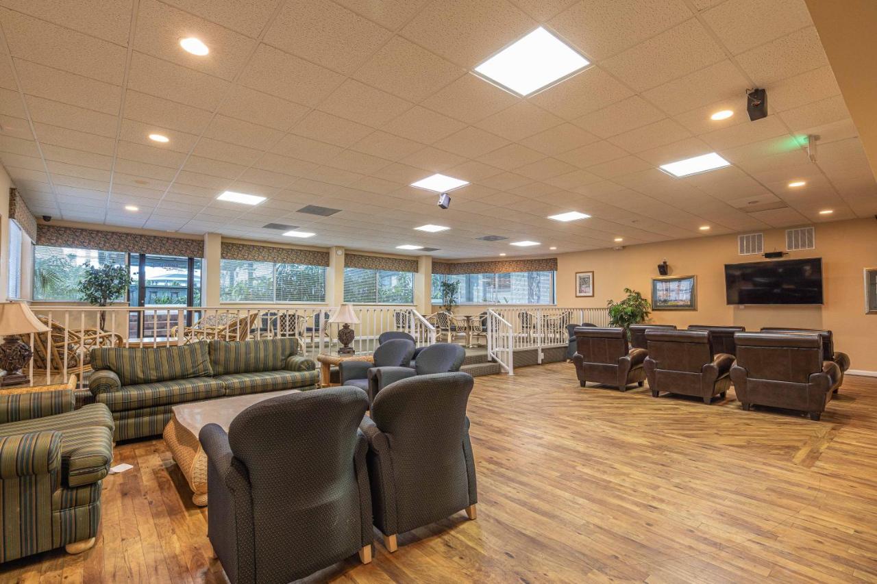  | Club Destin Condos