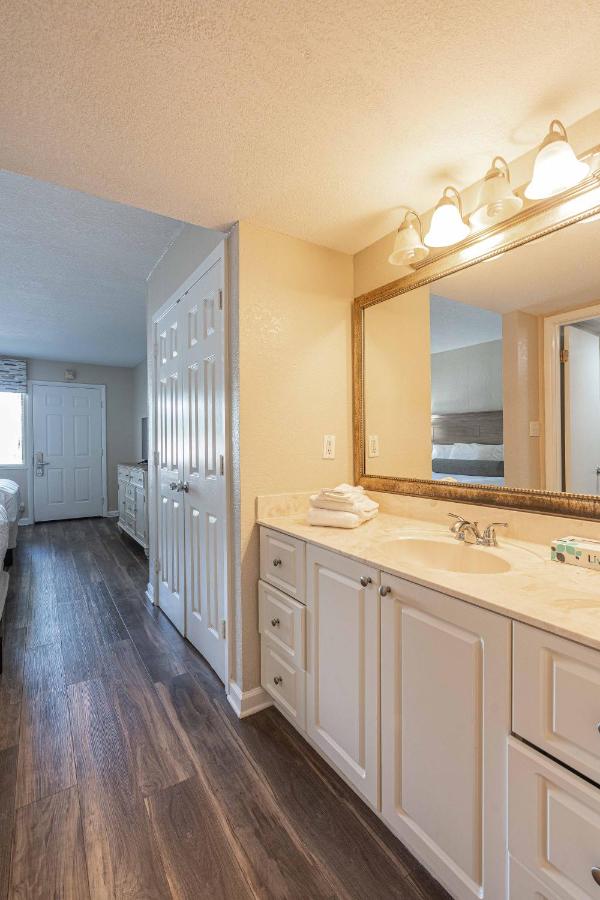  | Club Destin Condos
