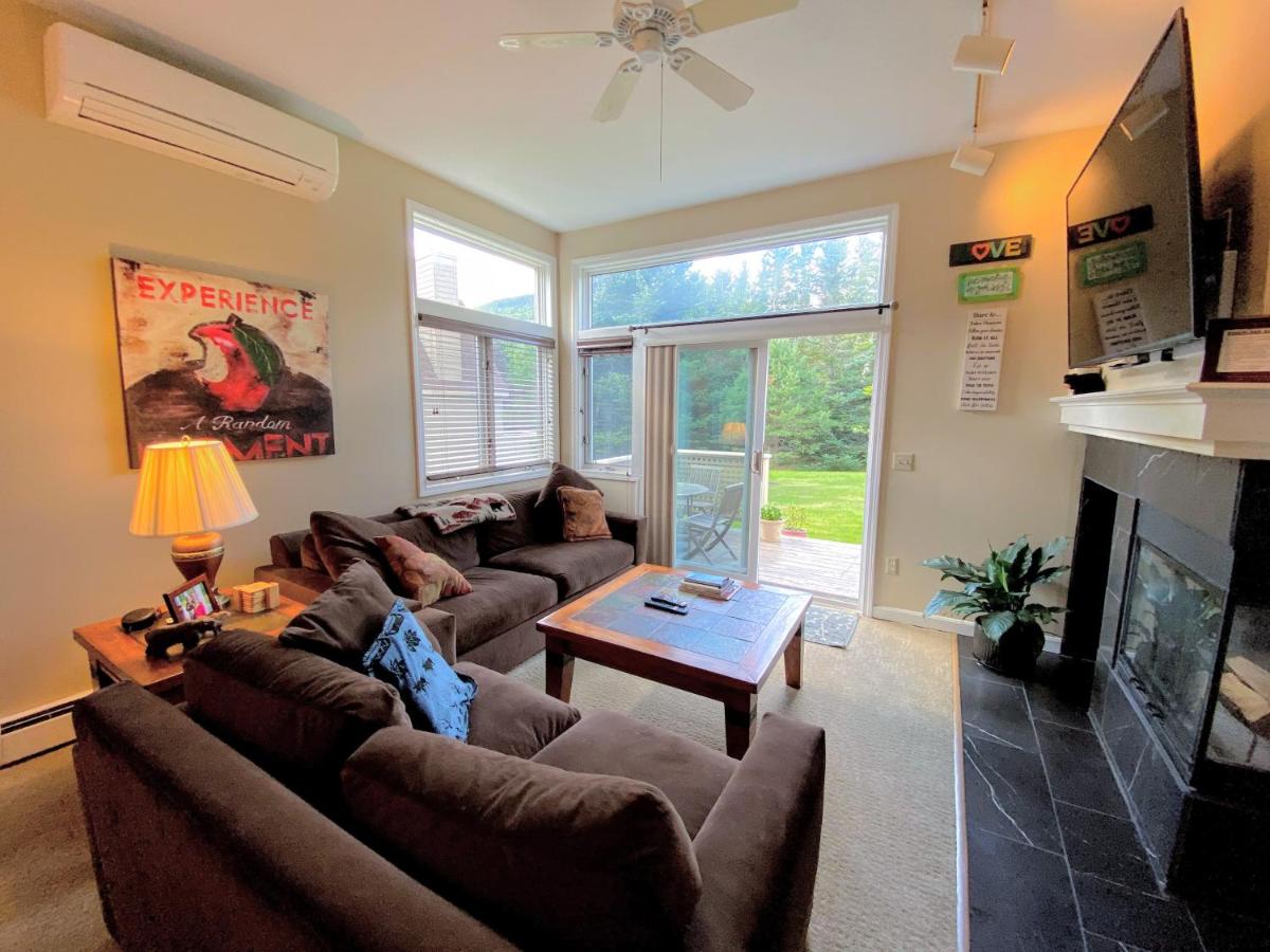 | F1 Air Conditioned and beautifully appointed Townhome a short walk to the Mount Washington Hotel