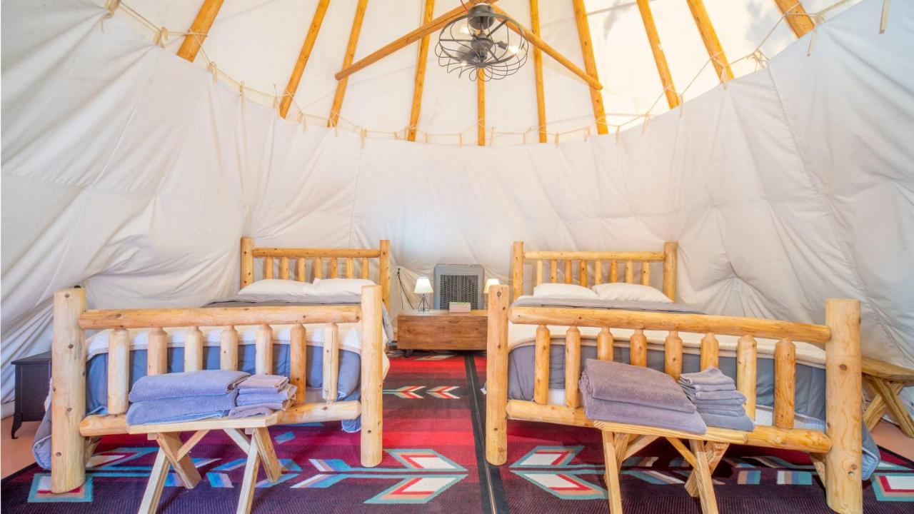 | OK RV Park Family Tipi OK1