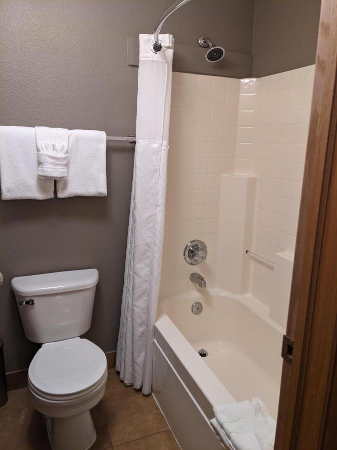 | Breck Inn