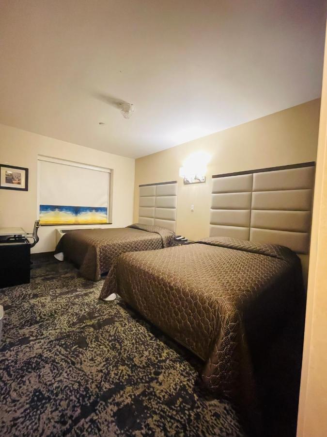  | 7 Days Hotel