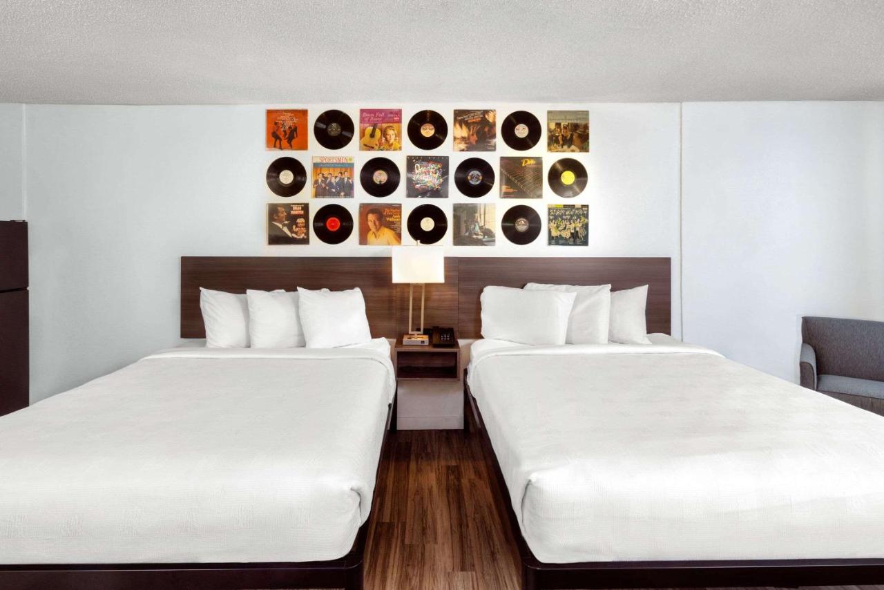 Queen Room with Two Queen Beds - Non-Smoking at Hillside Crossing Nashville