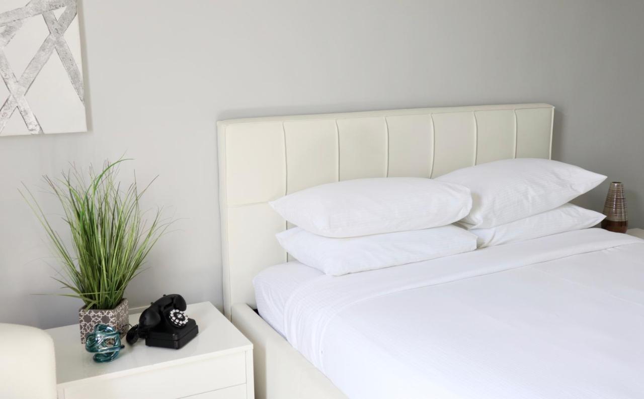 | Park Plaza Lodge