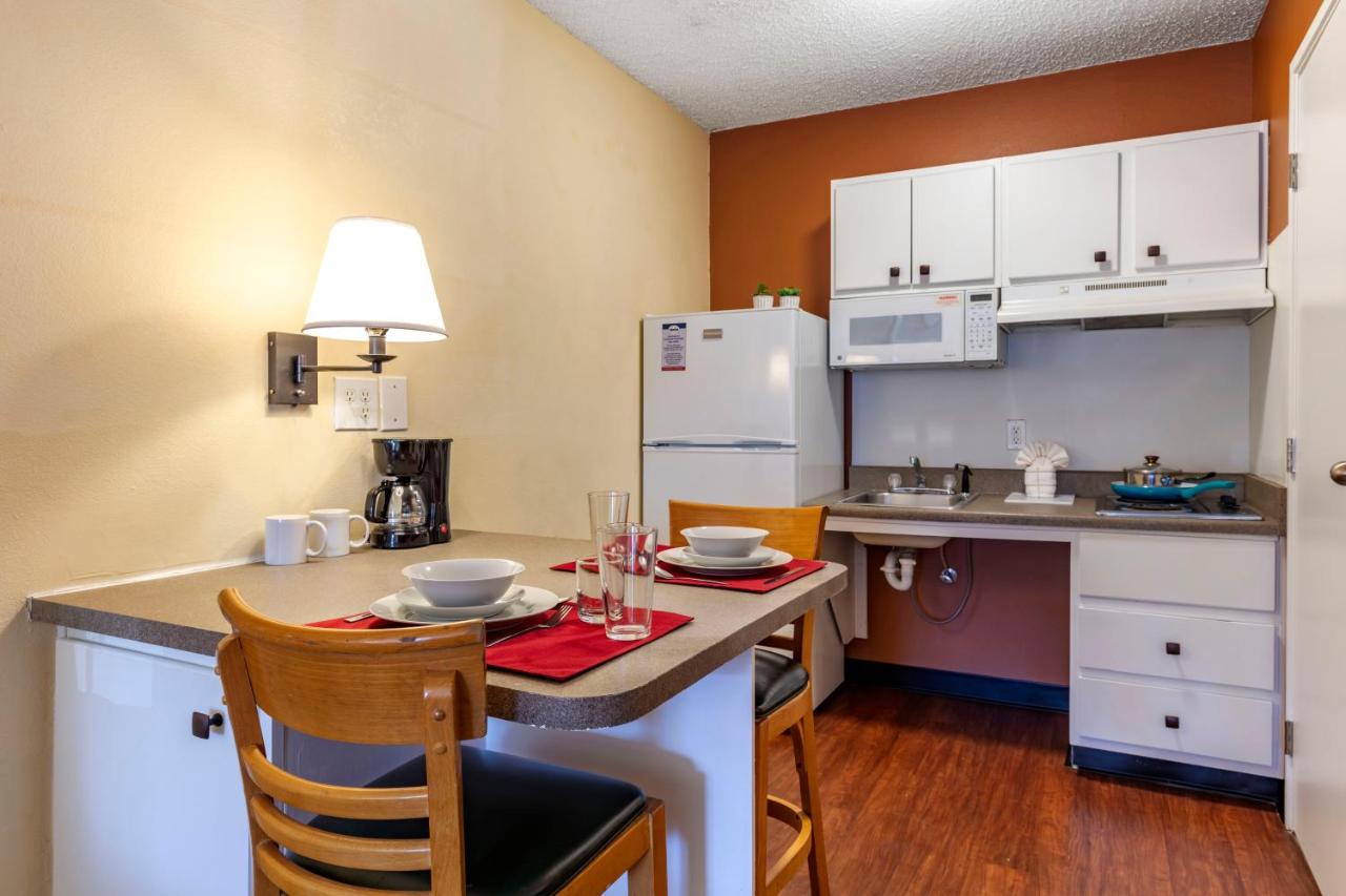 Efficiency Double Room with Two Double Beds - Accessible/Non Smoking at Suburban Studios Albuquerque Uptown