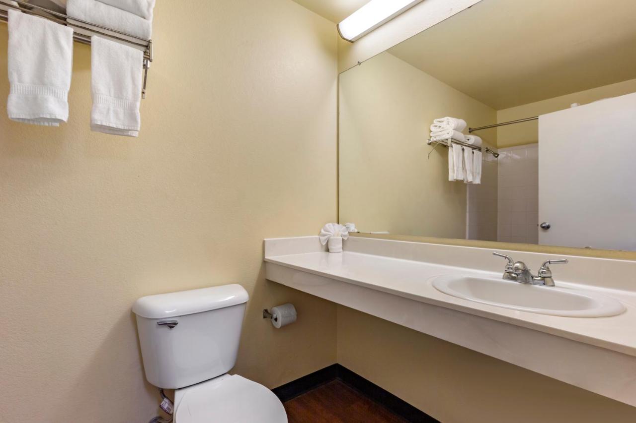 Efficiency Double Room with Two Double Beds - Accessible/Non Smoking at Suburban Studios Albuquerque Uptown