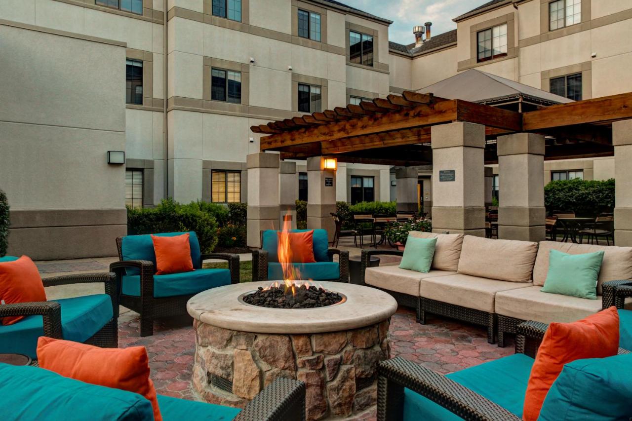 | Hyatt House Boston/Burlington