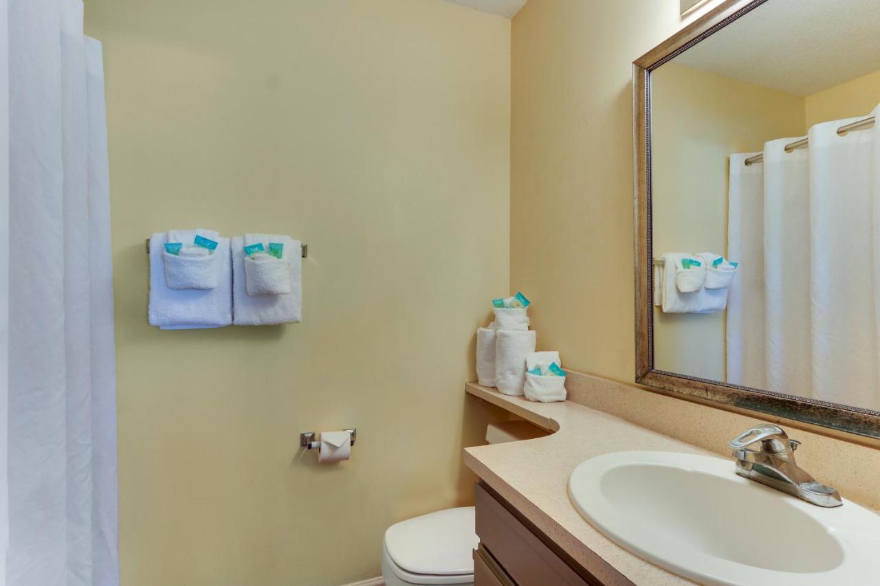 Double Suite with Two Double Beds at Mariners Suites