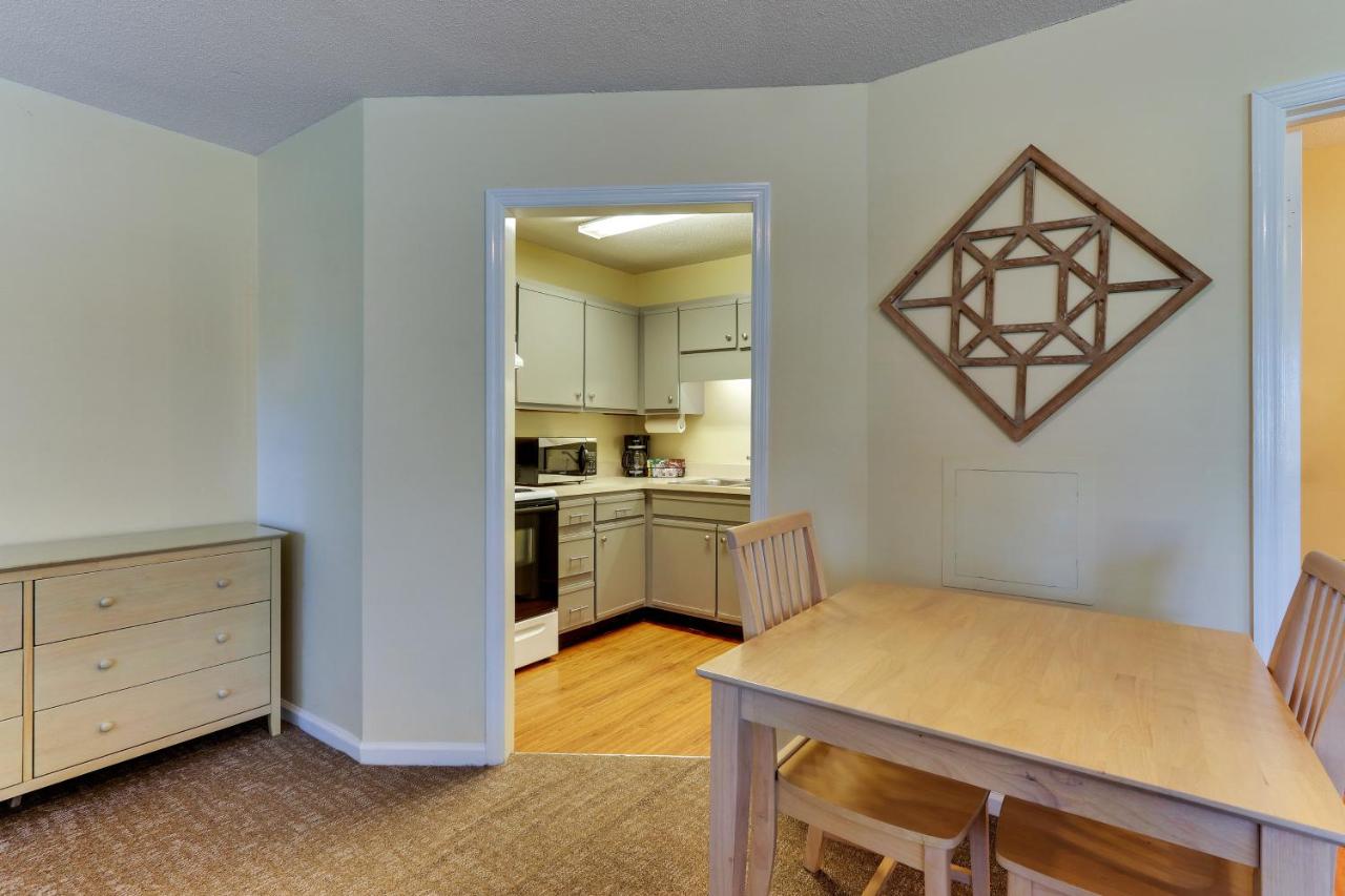 Double Suite with Two Double Beds at Mariners Suites