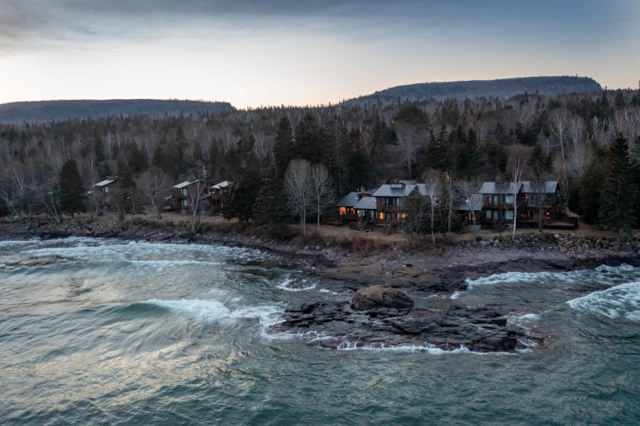 | Lutsen Sea Villas