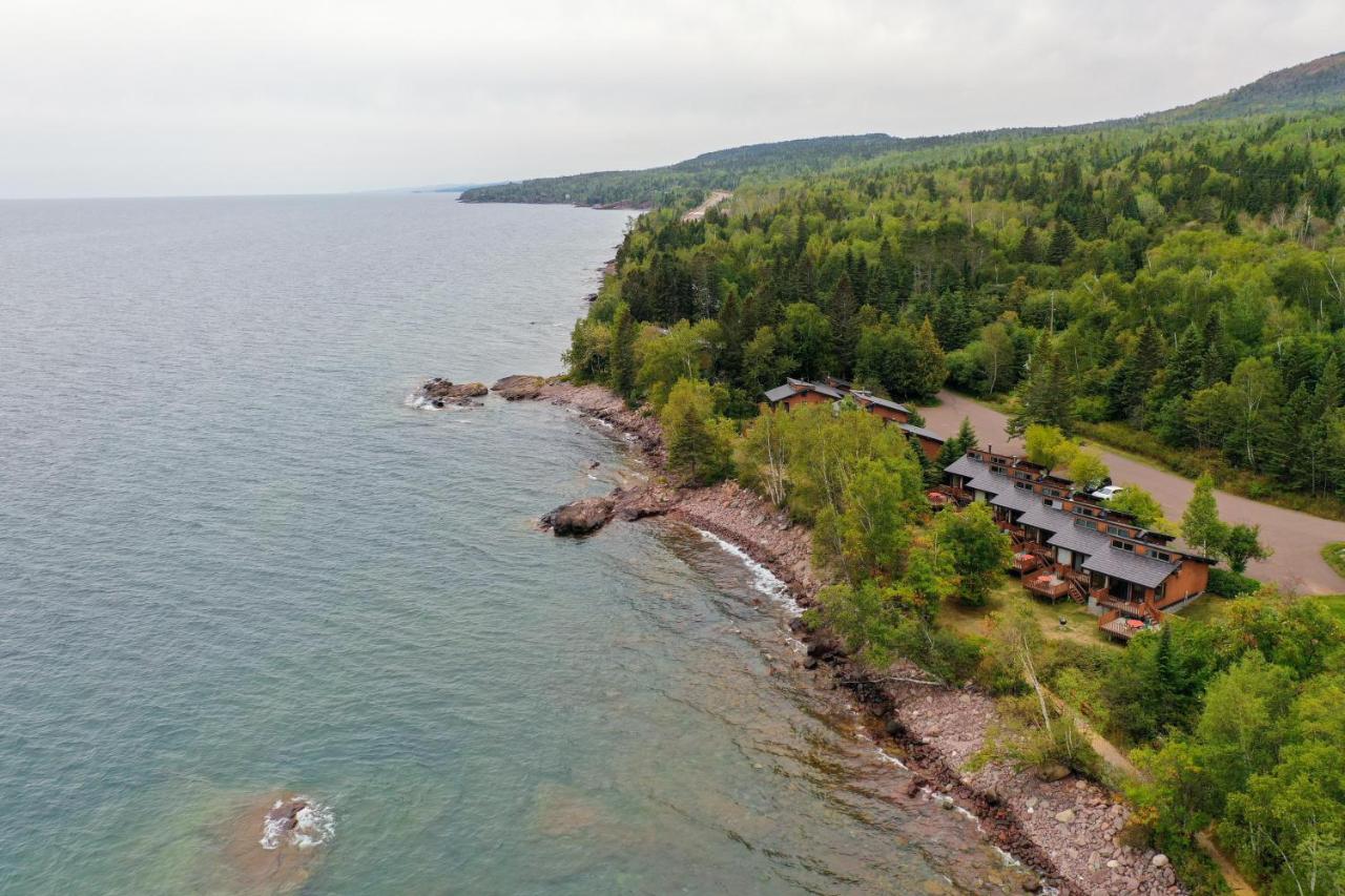| Lutsen Sea Villas