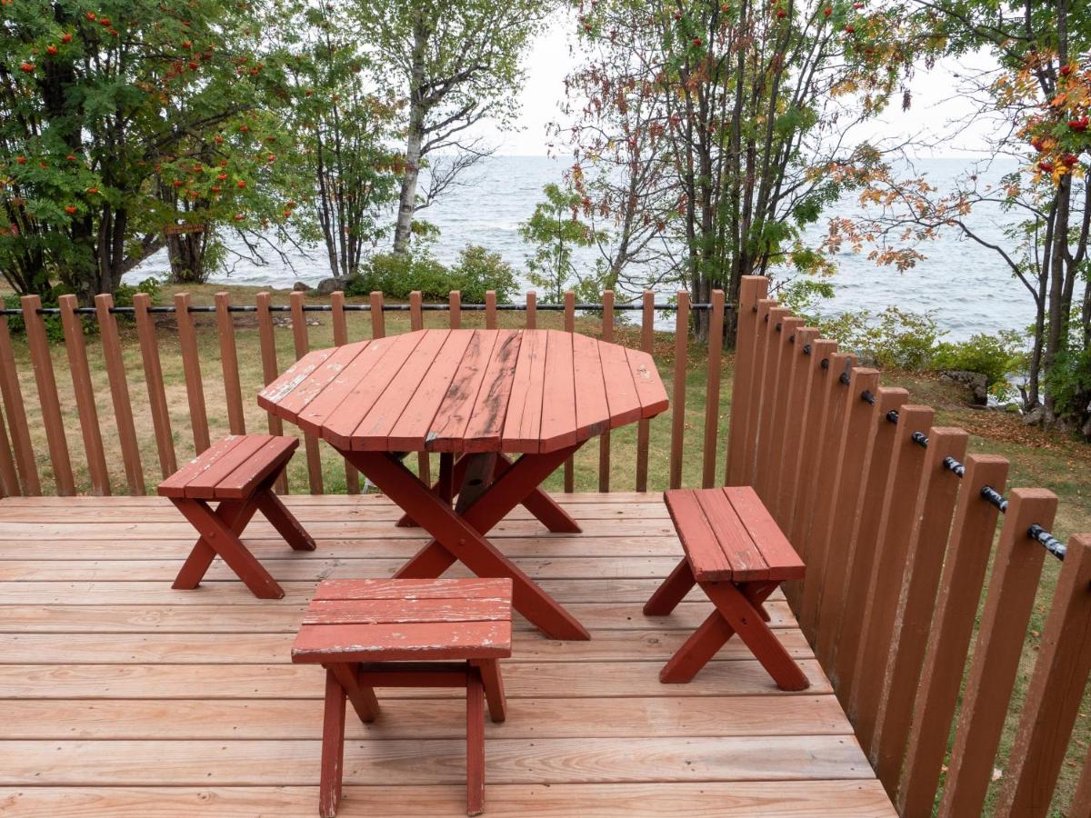 | Lutsen Sea Villas