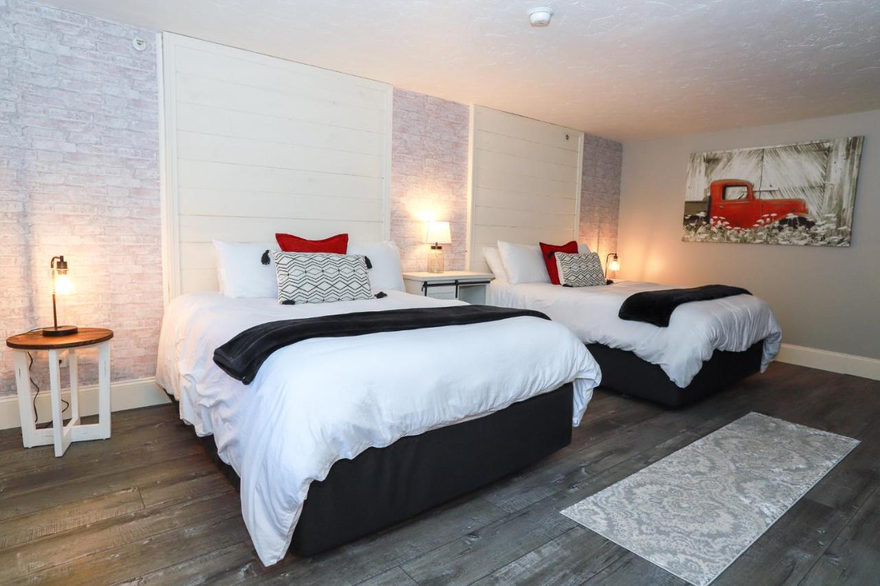 | Gunstock Inn & Suites