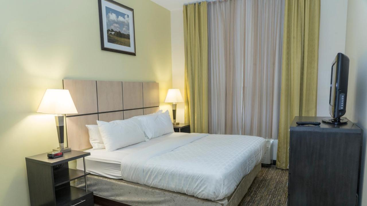 One-Bedroom Suite at Candlewood Suites St. Joseph / Benton Harbor, an IHG Hotel