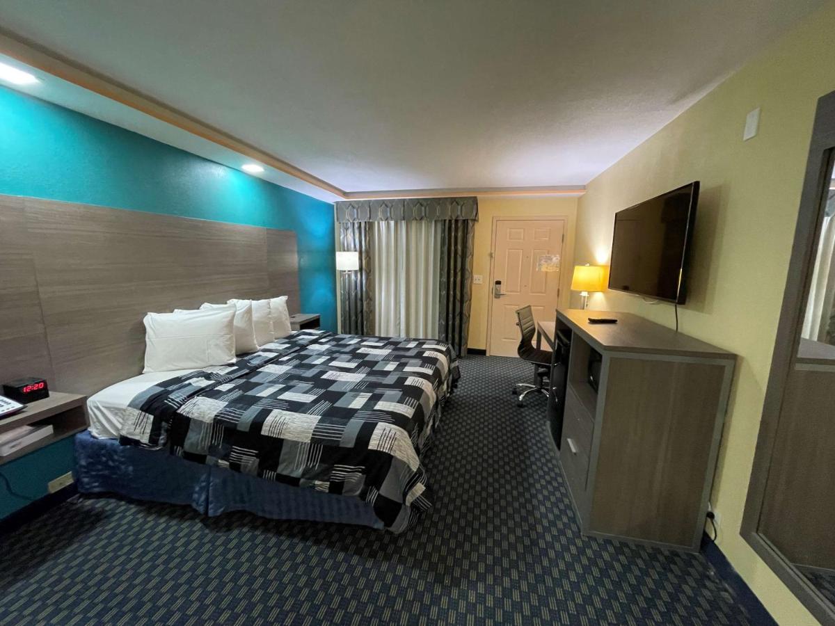 King Room - Disability Access at SureStay Plus Hotel by Best Western Odessa