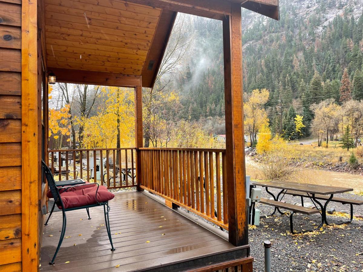 | Ouray Riverside Resort - Inn & Cabins