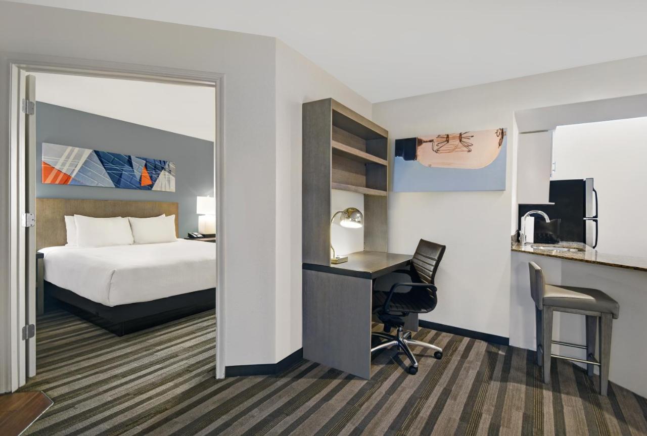 1 Bedroom King at HYATT house Bridgewater