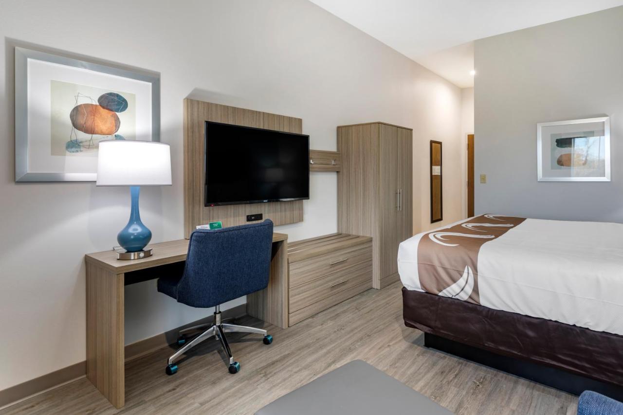 Standard King Room - Non Smoking at Quality Inn Lebanon - Nashville Area