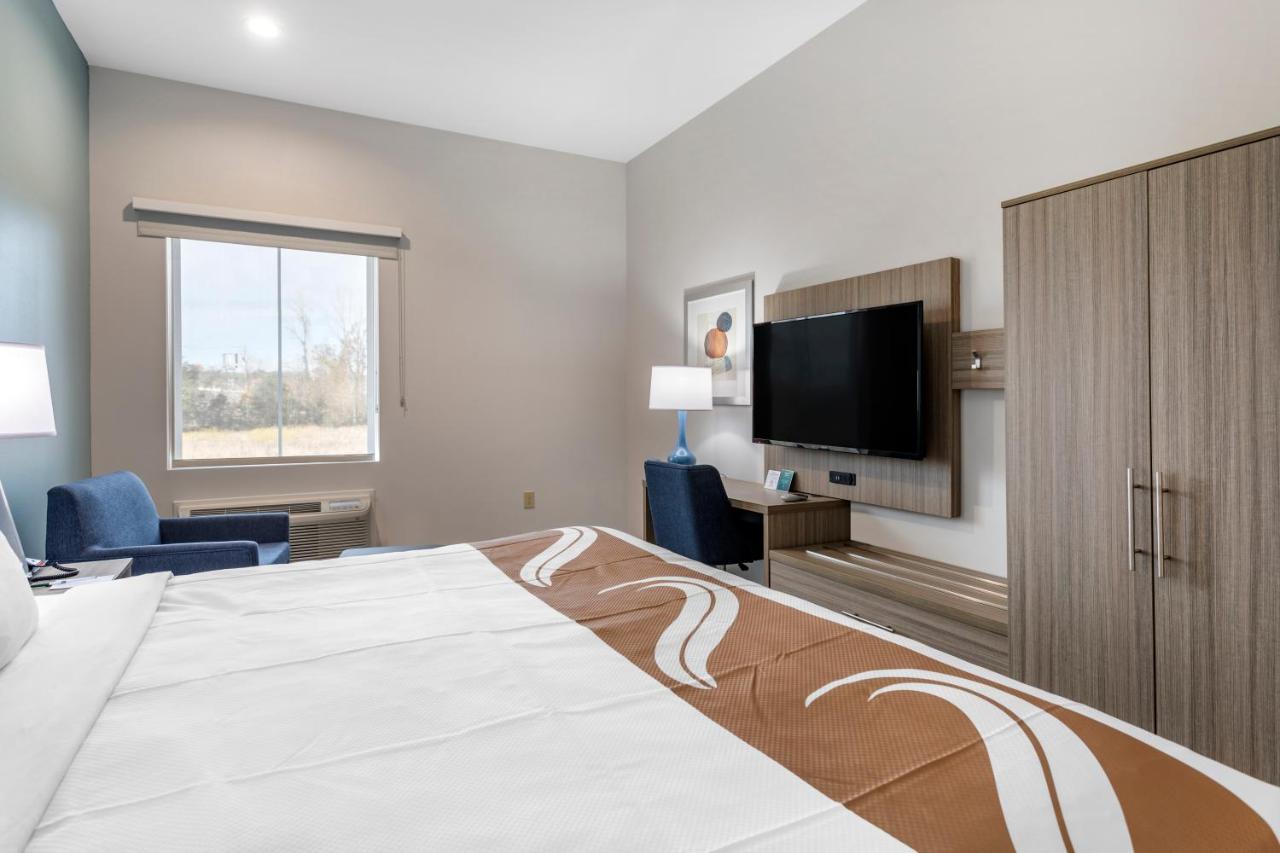 Standard King Room - Non Smoking at Quality Inn Lebanon - Nashville Area