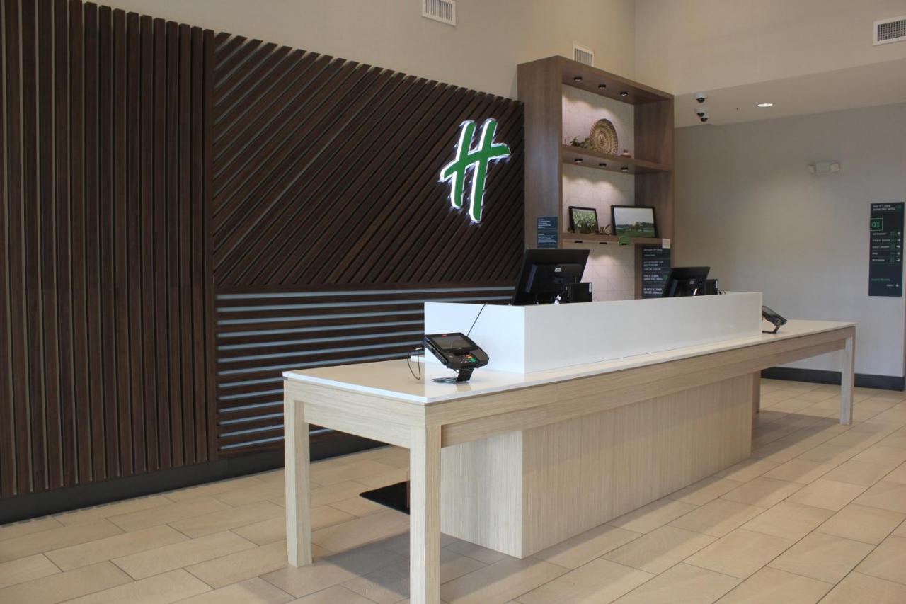  | Holiday Inn & Suites - Hopkinsville - Convention Ctr, an IHG Hotel