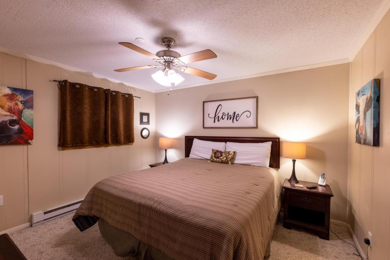  | Sunsets at Summit 108b, free WI-FI, parking and AC