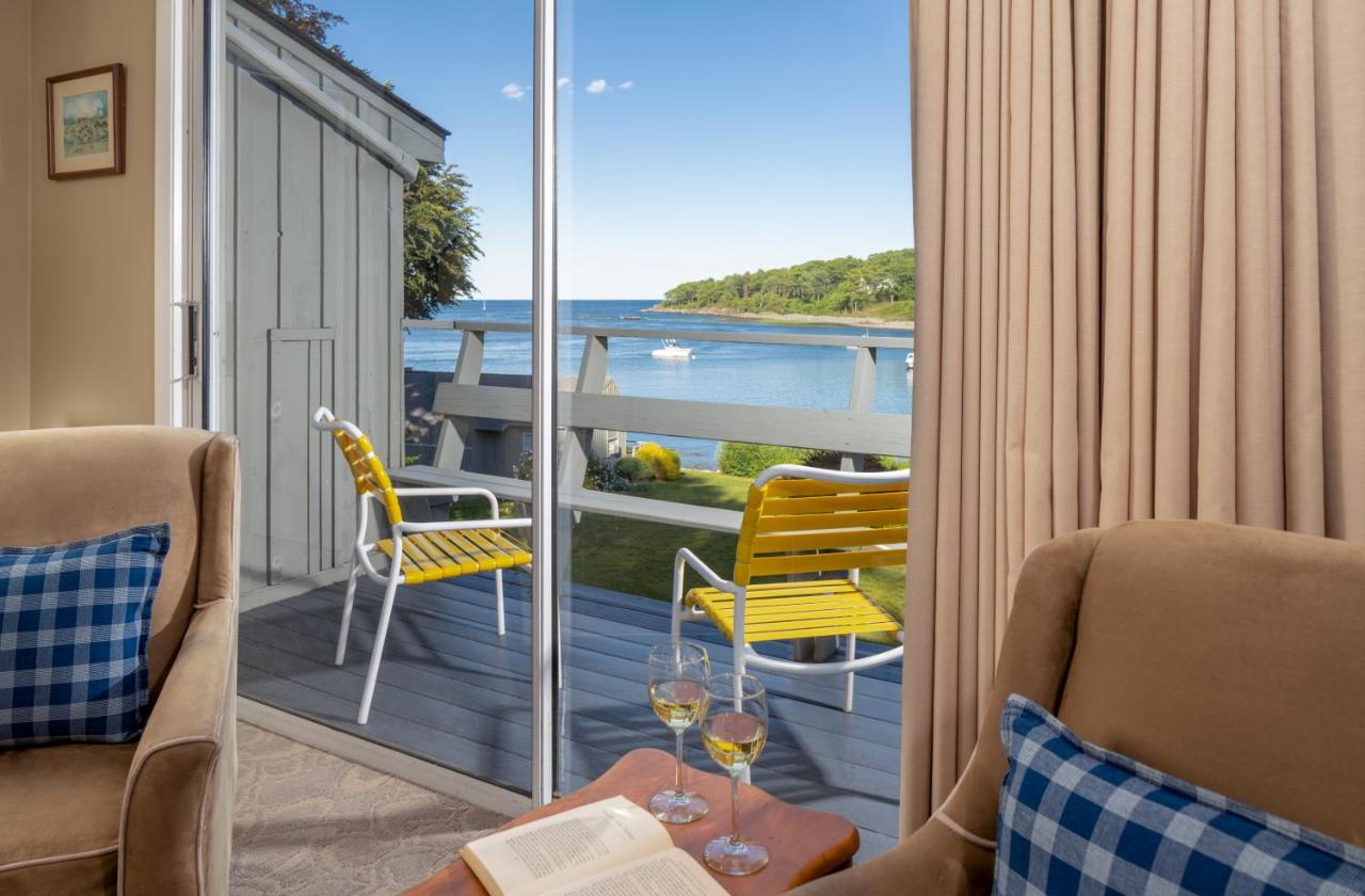 | Dockside Guest Quarters