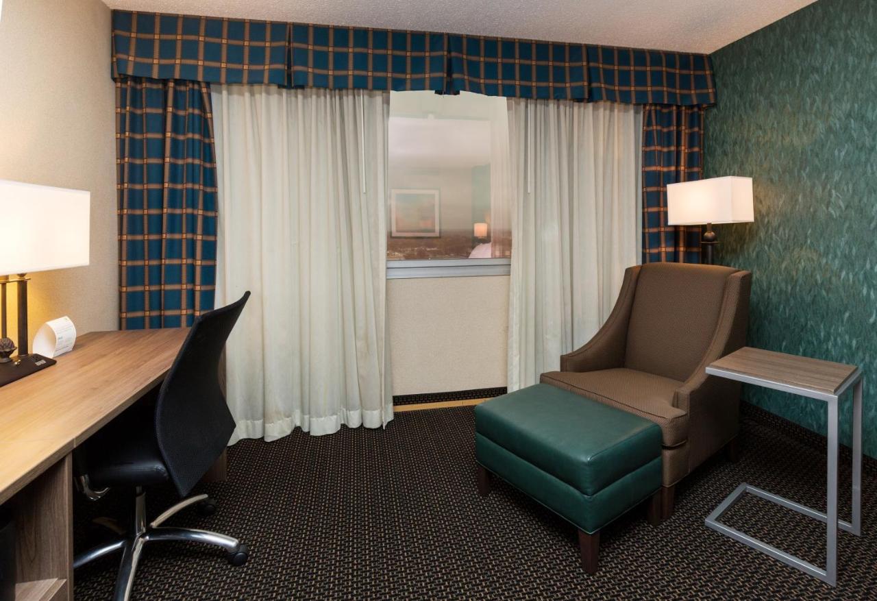 | Holiday Inn Des Moines-Downtown-Mercy Campus, an IHG Hotel