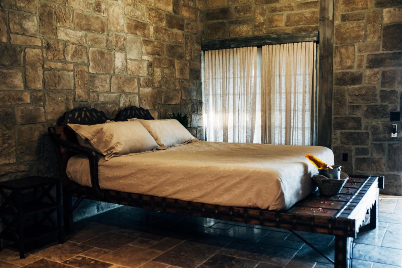 | The Inn at Zaca Creek
