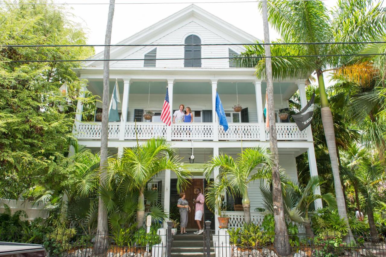 | Old Town Manor